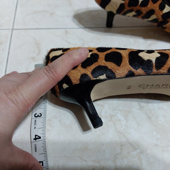 Charles David Furry Leopard Print Pointy Toes High Heel Pumps Shoes Sexy - Picture 8 of 10
